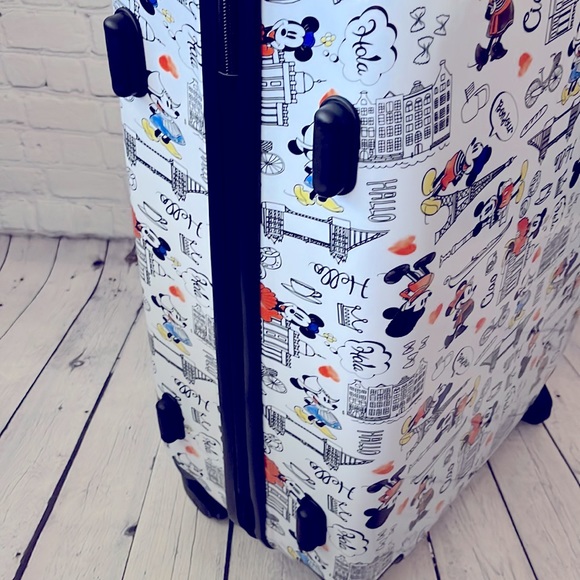 🆕❤️DISNEY MINNIE MOUSE COLLECTION LUGGAGE/SUITCASE - Picture 4 of 13